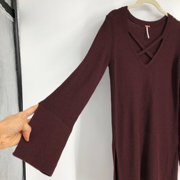 Free People Burgundy Criss Cross Neckline Rayon Blend Tunic Sweater size M - Picture 7 of 16
